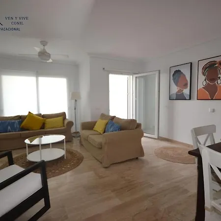 Adosado Familiar Con Piscina Y Terraza Holiday home Cadiz